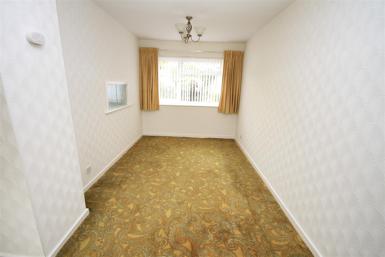 Sunningdale, Fairweather Green BD8 Sugdens Estate Agent